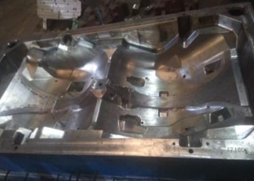 TML mould for wheel cover cavity